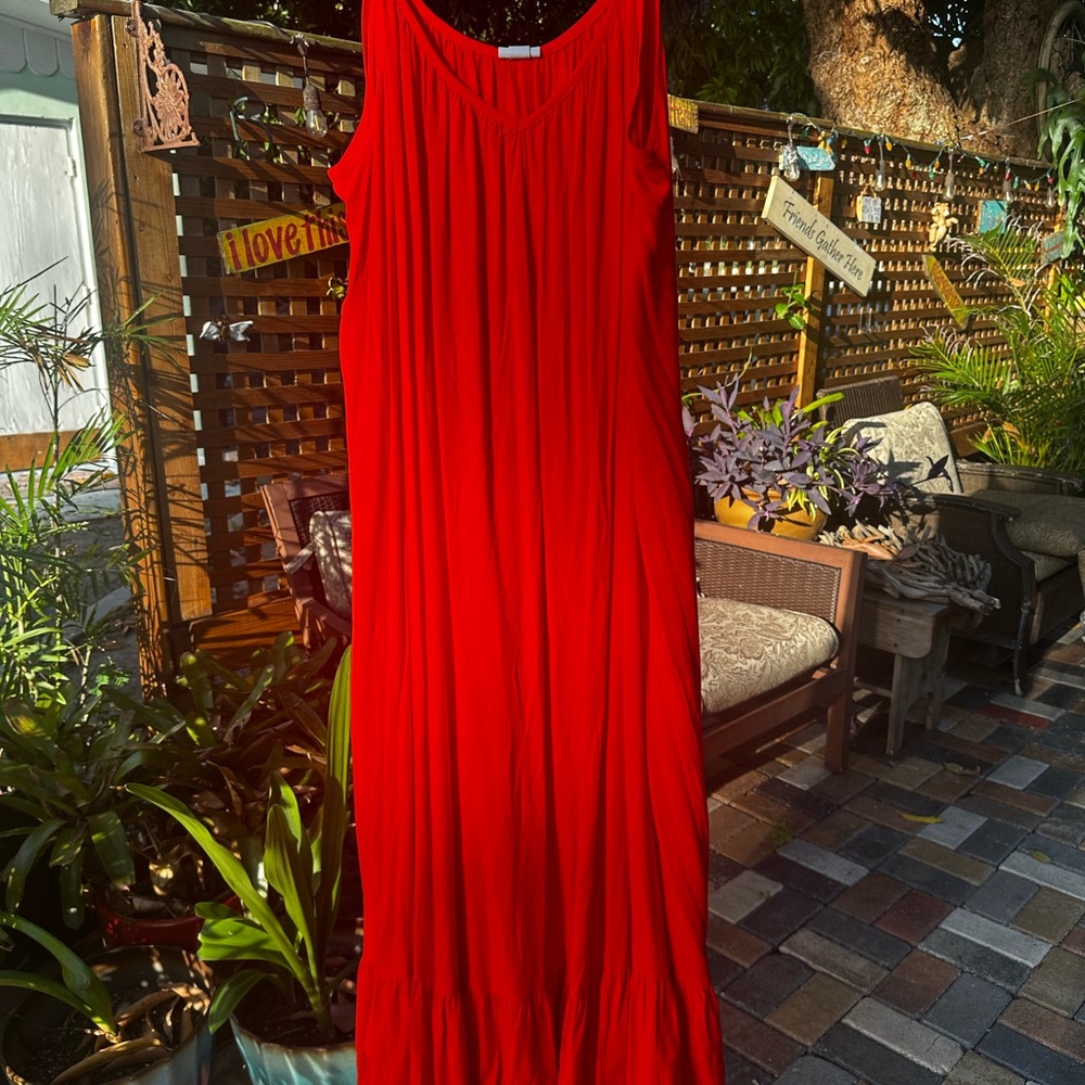 Ava & Viv Vibrant Red Maxi Dress - Picture 3 of 12